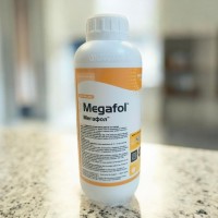 Мегафол 1 л стимулятор роста VALAGRO